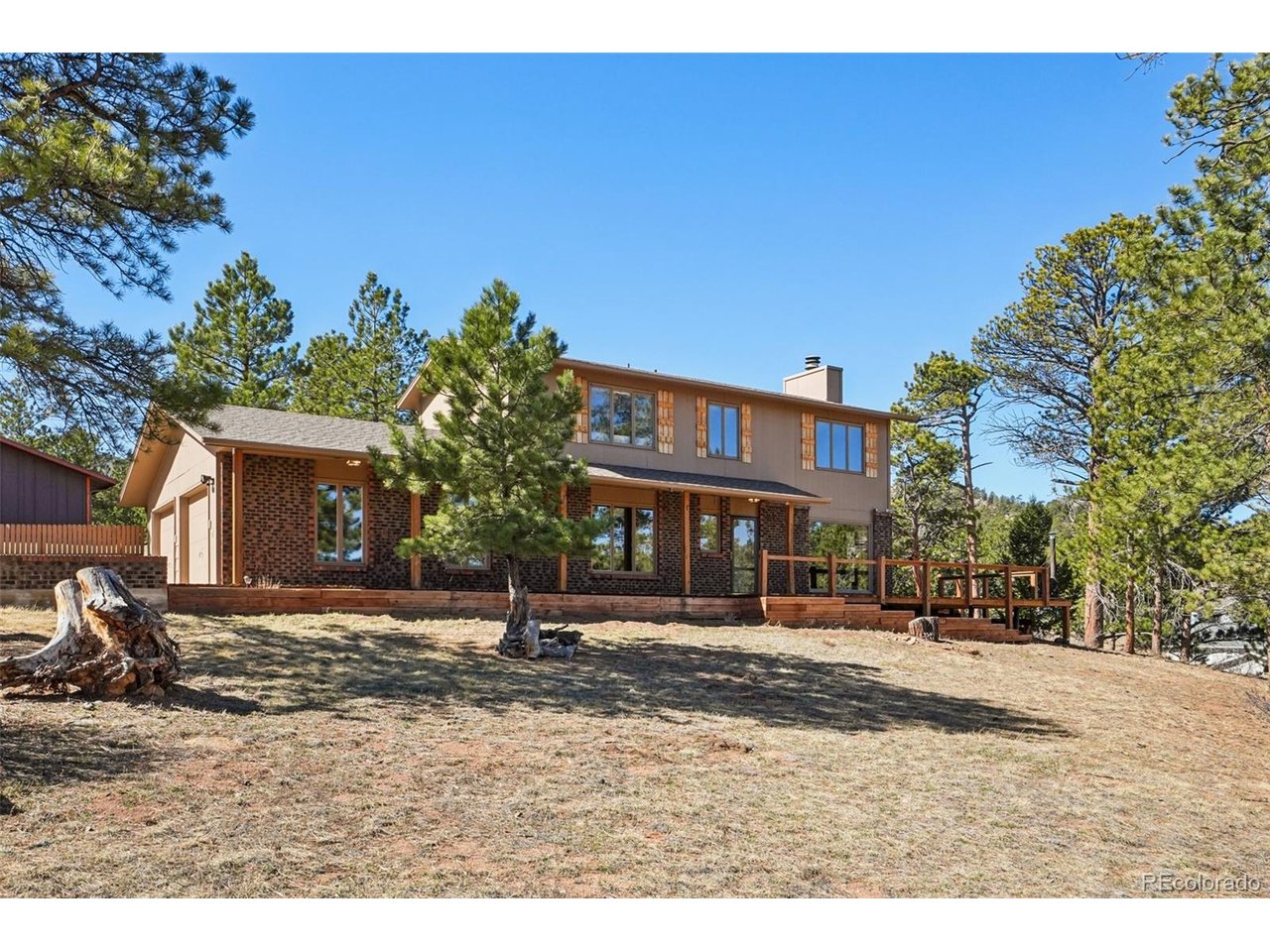 2175 Carriage Dr