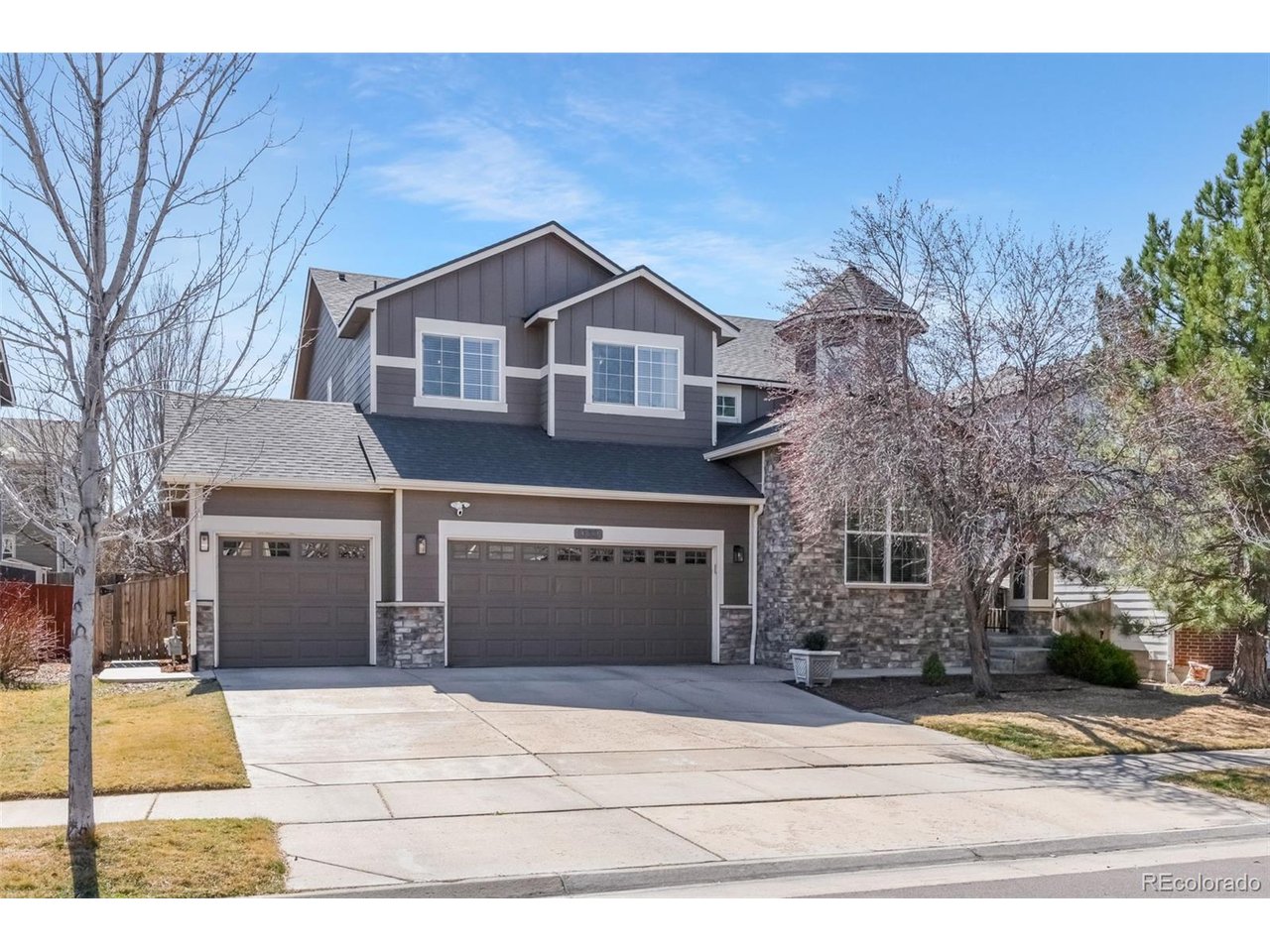 1632 Crestview Ln