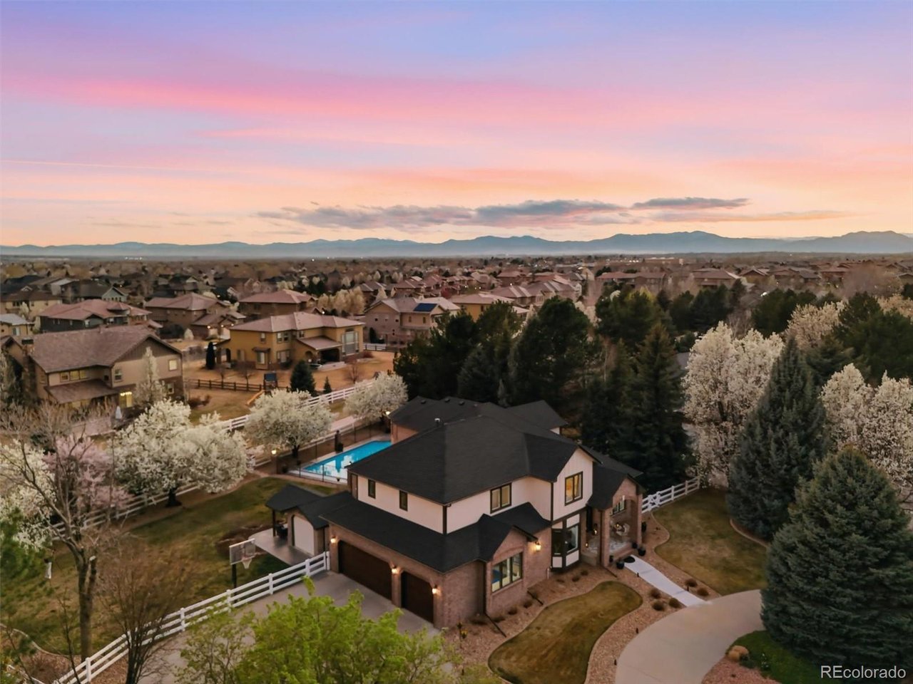 13837 Lexington Pl