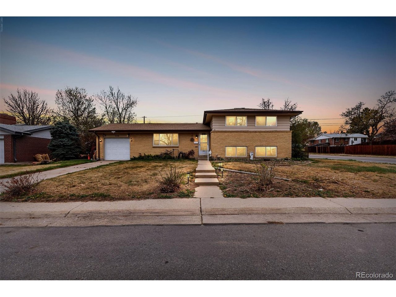 1146 W 102nd Ave