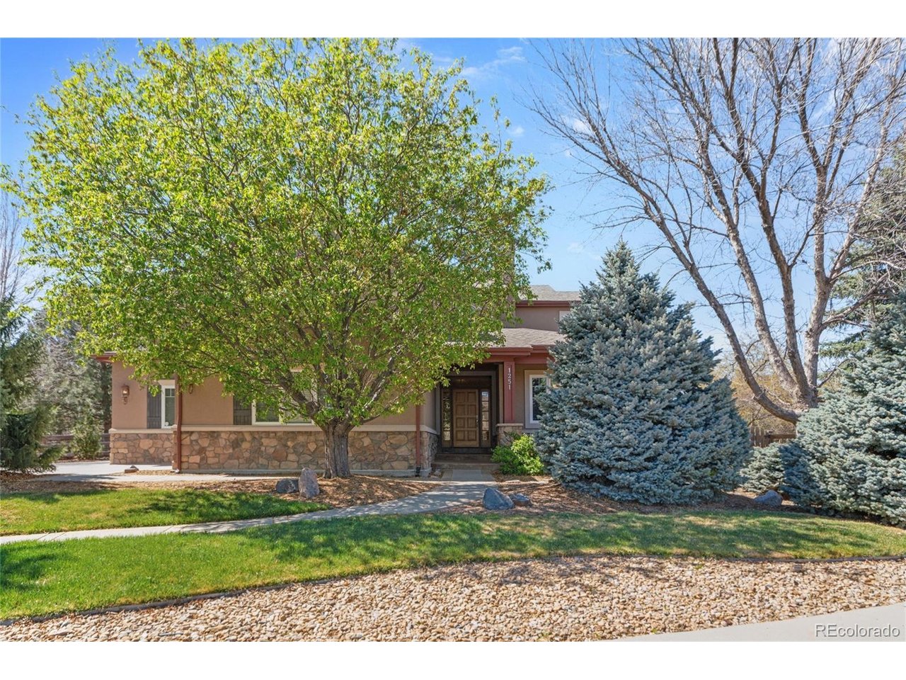 1251 Hawk Ridge Rd