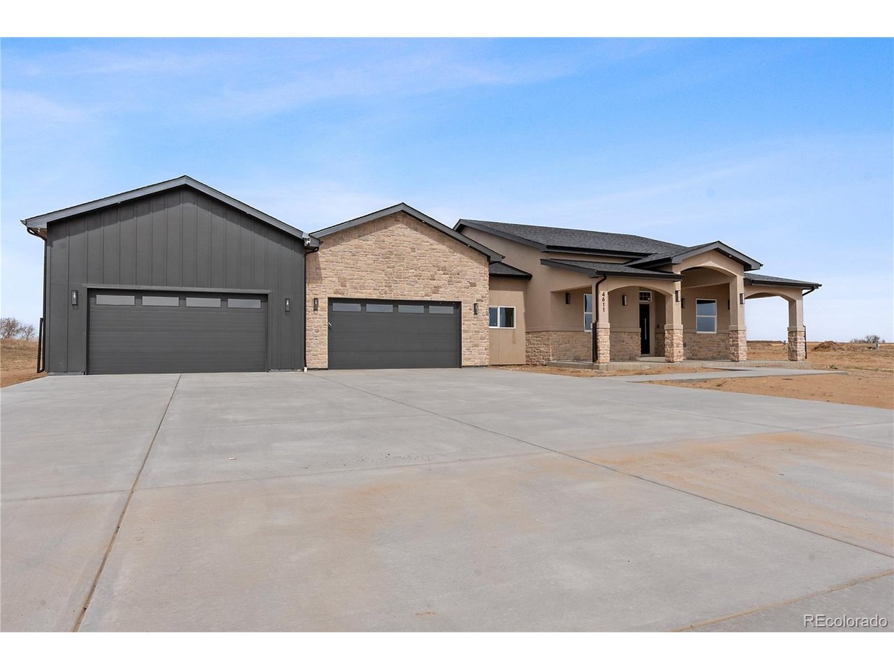 4611 Meadow Lark Rd