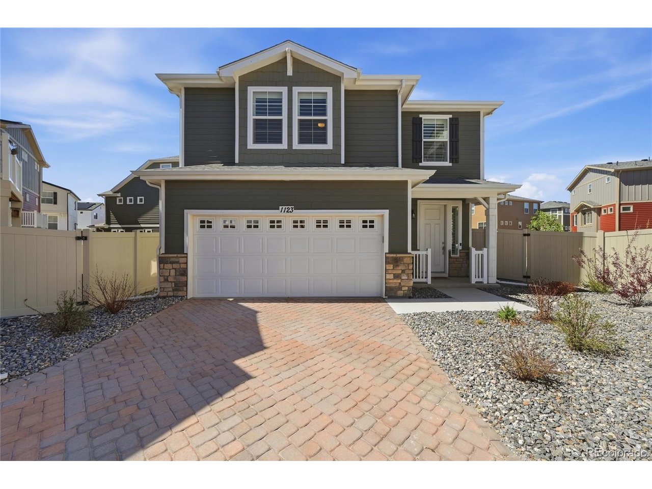 1123 Highview Dr