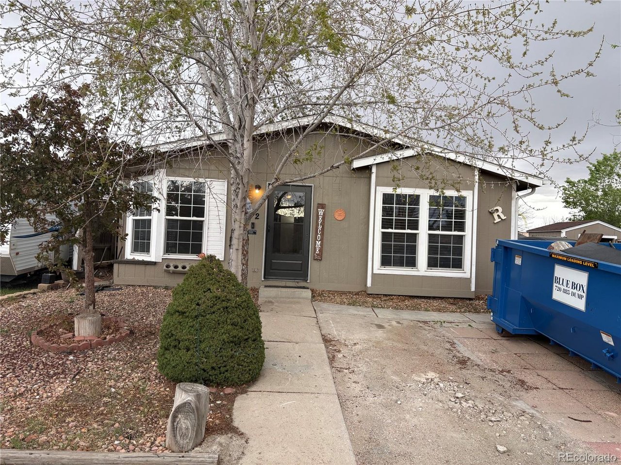 102 Laredo Pl