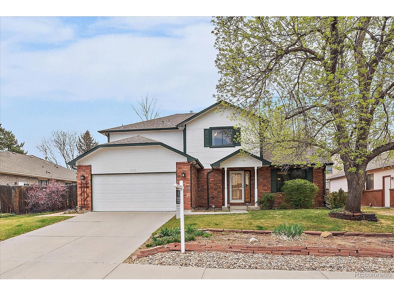 2428 Maplewood Cir W