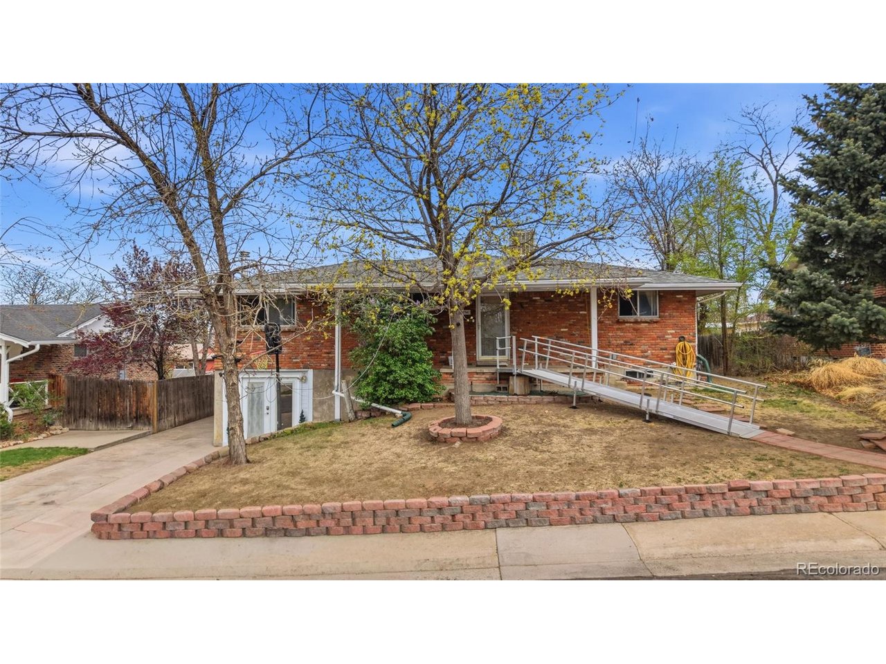 3341 W 92nd Pl