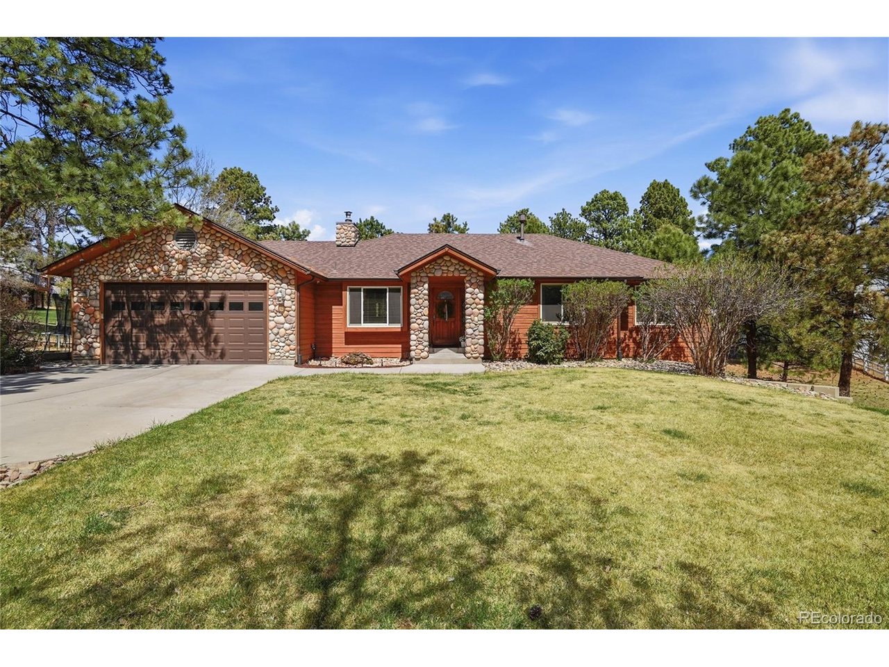 1311 Conifer Pl