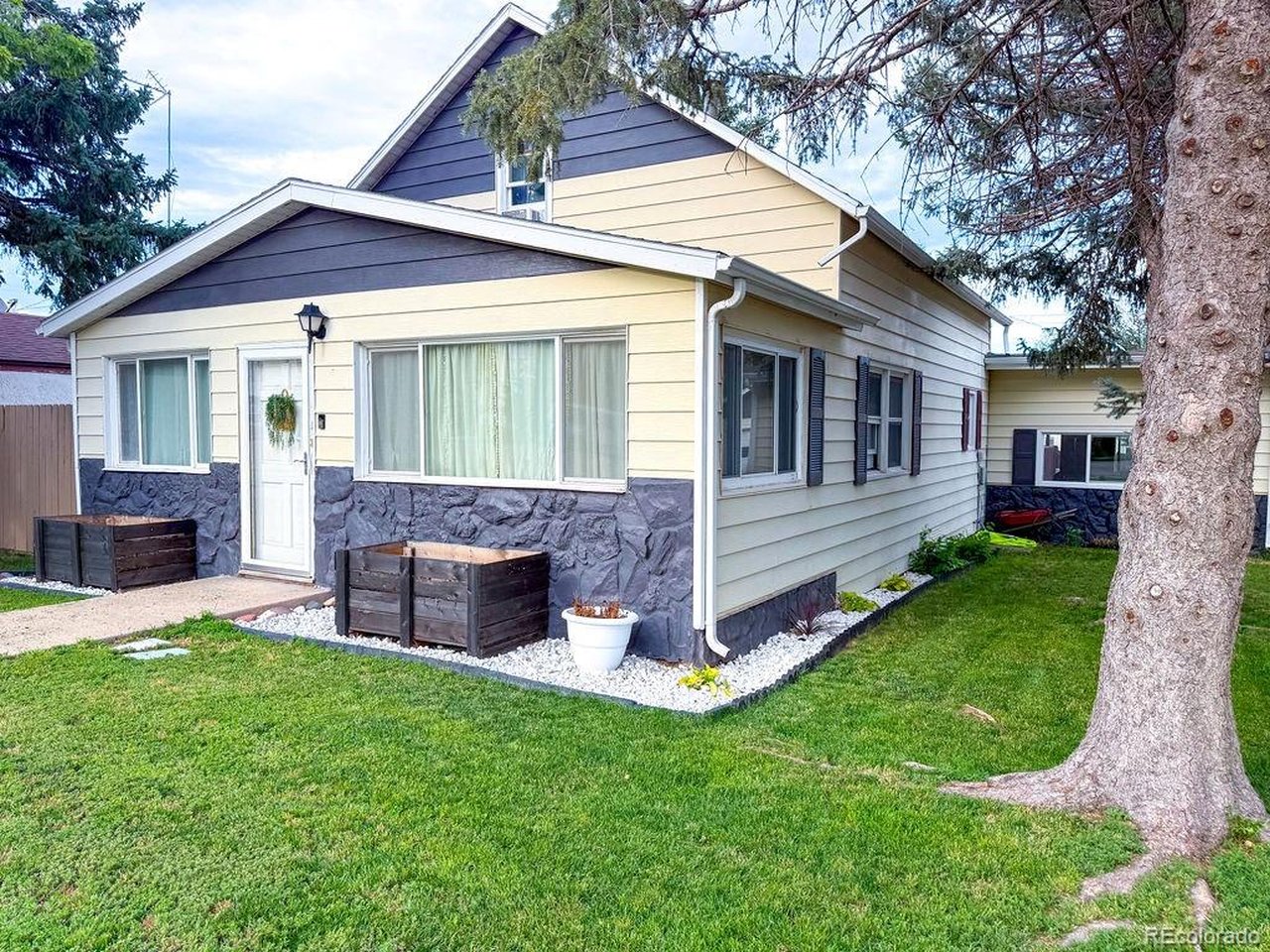 204 Colorado Ave