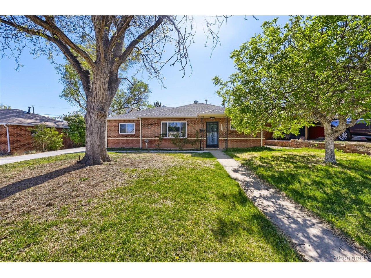 9351 Nagel Dr