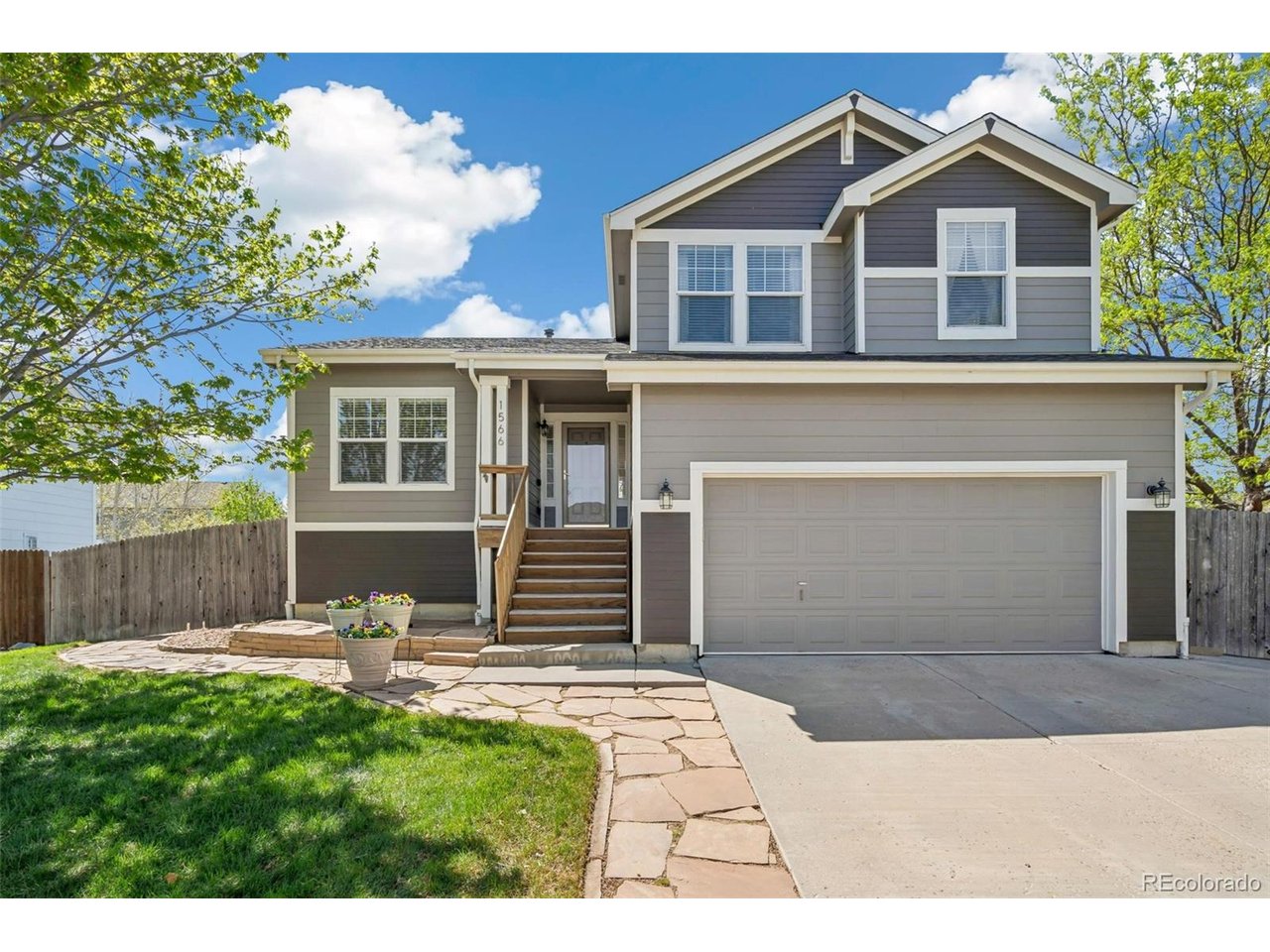 1566 Angora Dr