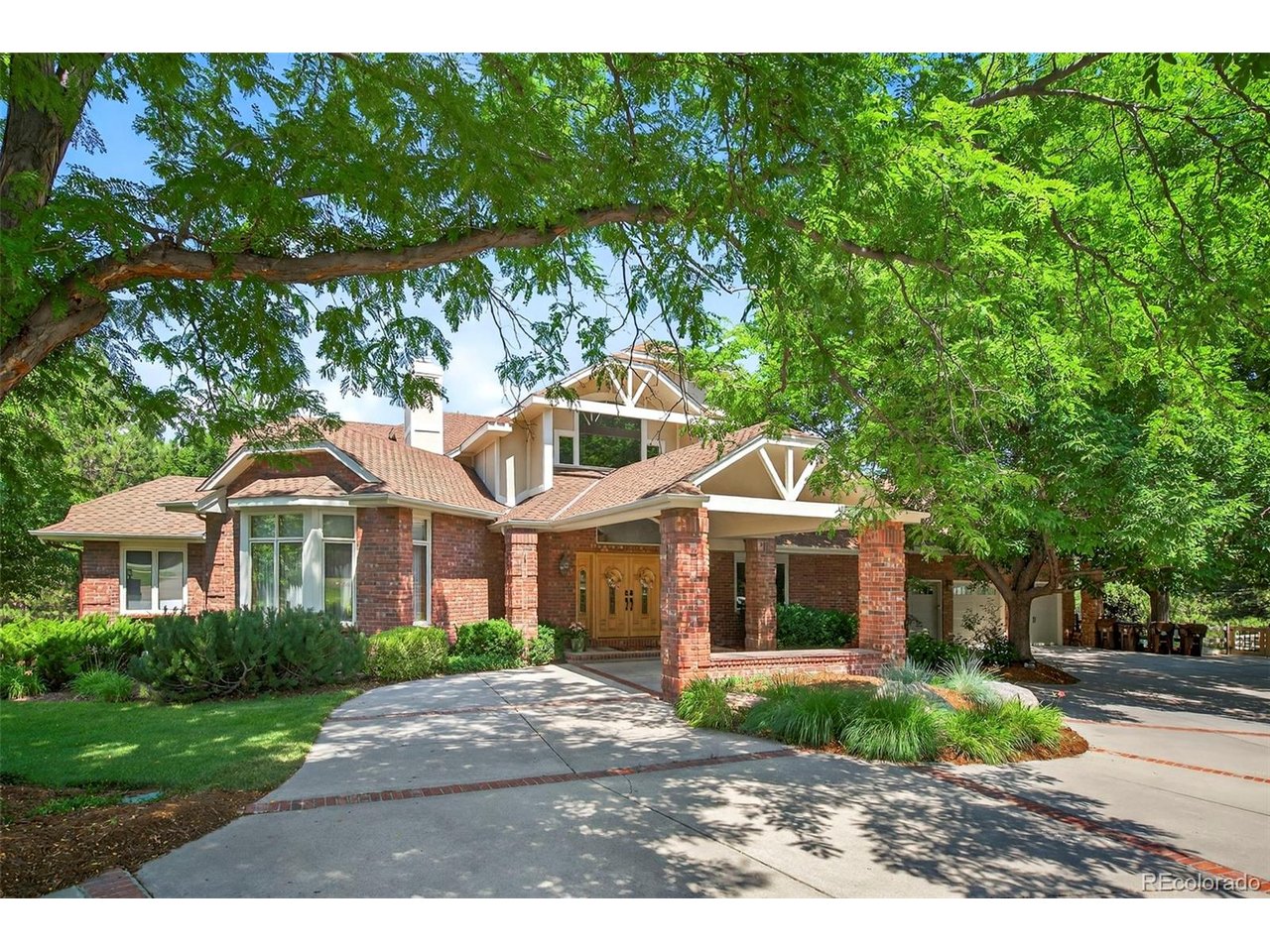 8478 Haystack Ct