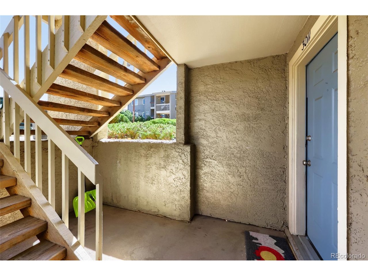 30 S Boulder Cir