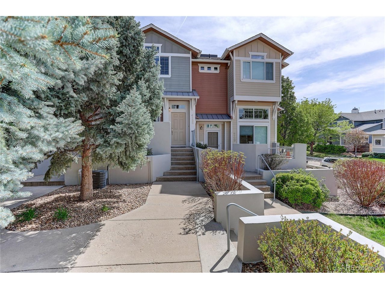 4122 Riley Dr
