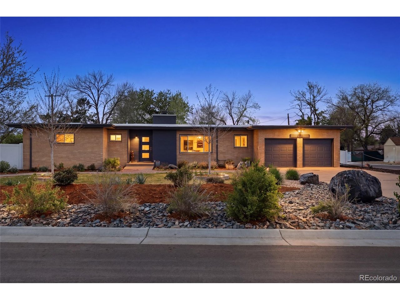 2705 Sunset Ln