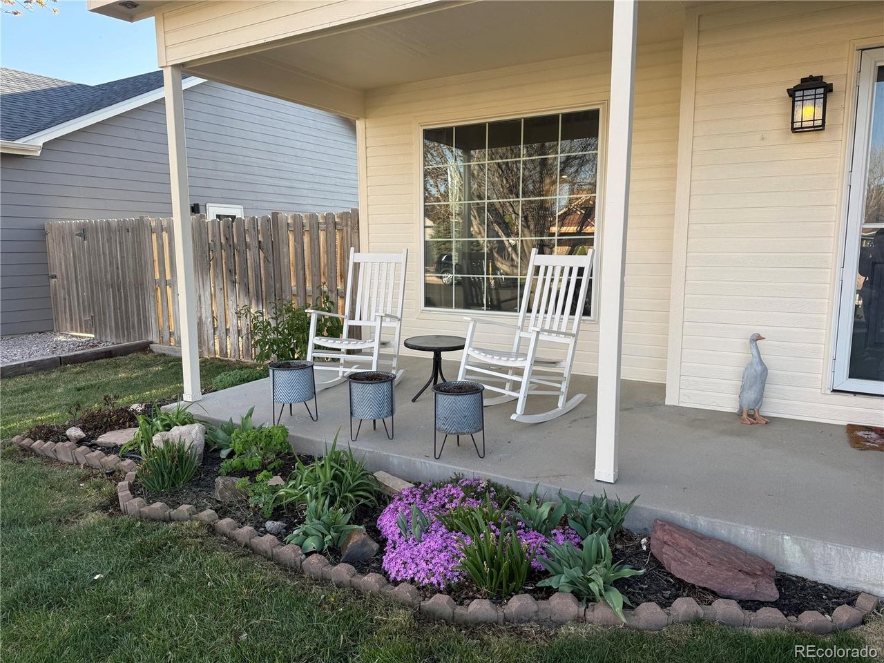 328 Glacier Ave