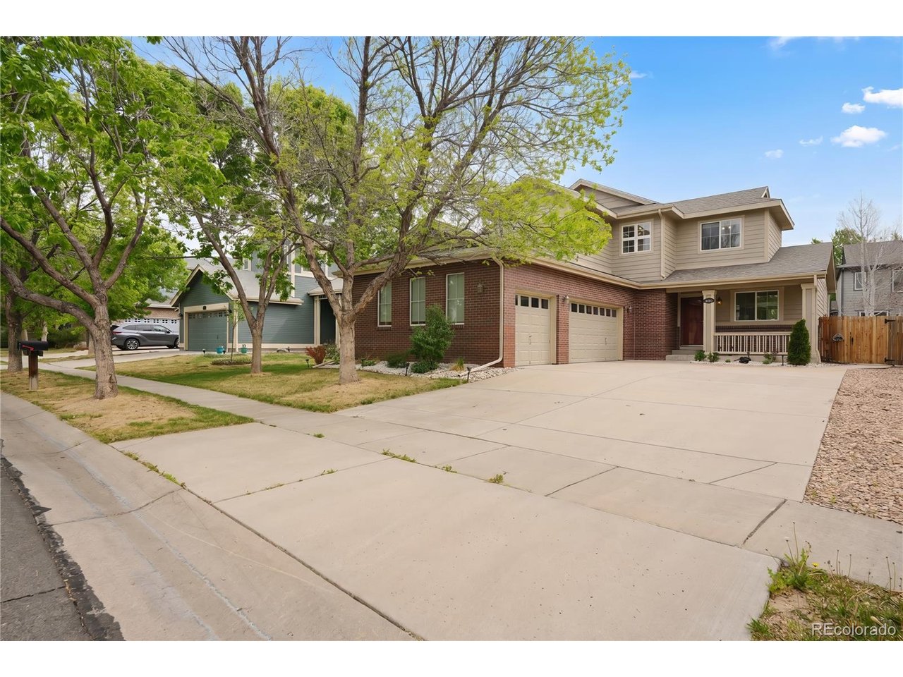 608 Hayloft Way