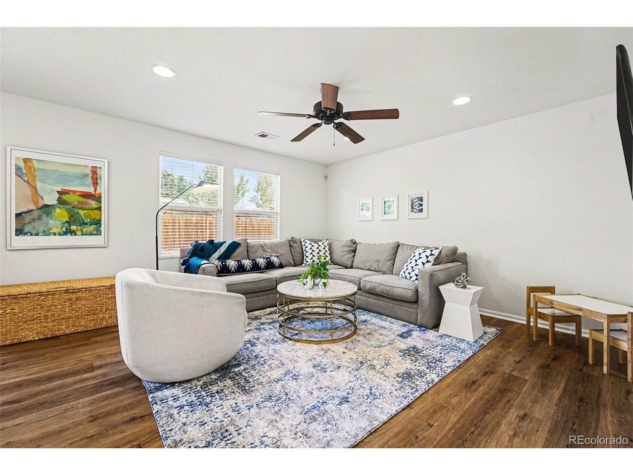 1949 W 52nd Pl