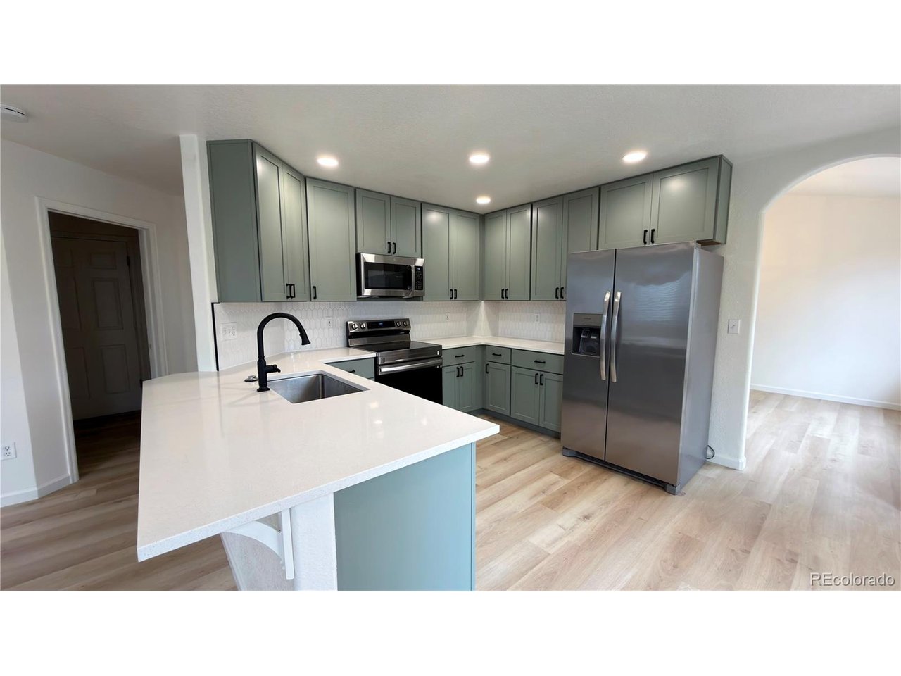 19625 E Montview Dr