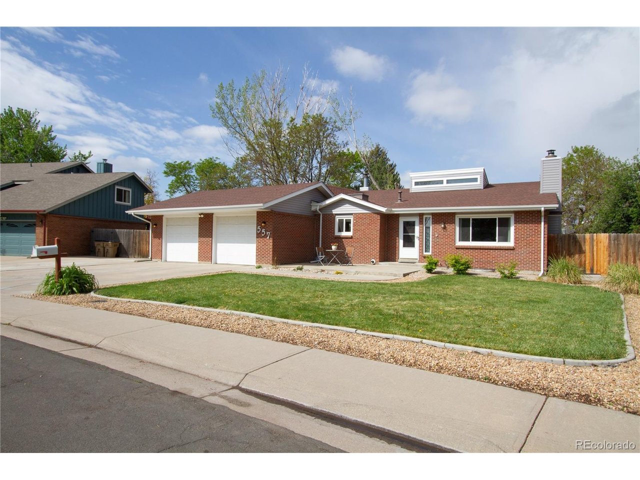 557 Eastern Ave