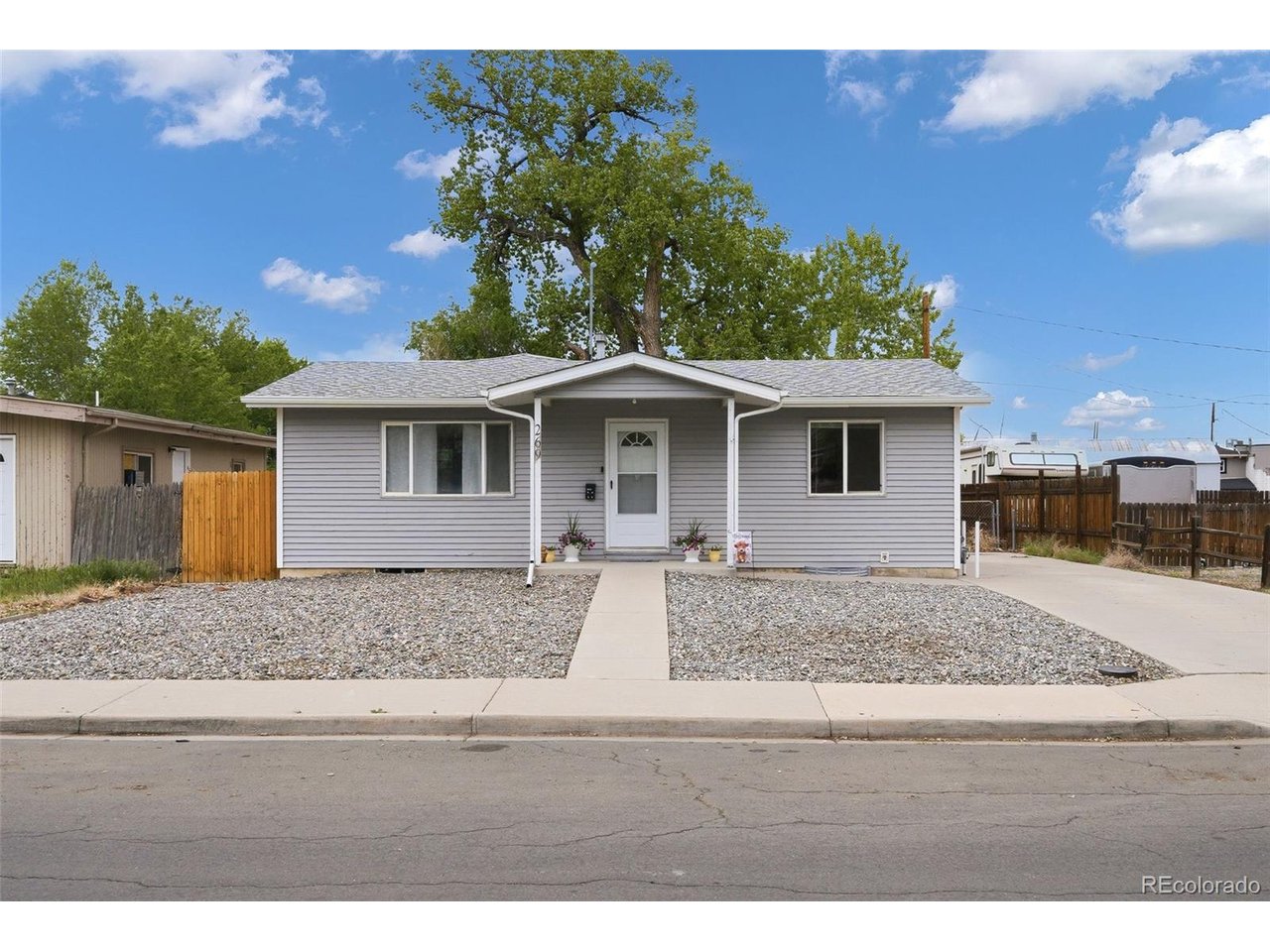 269 S 2nd Ave