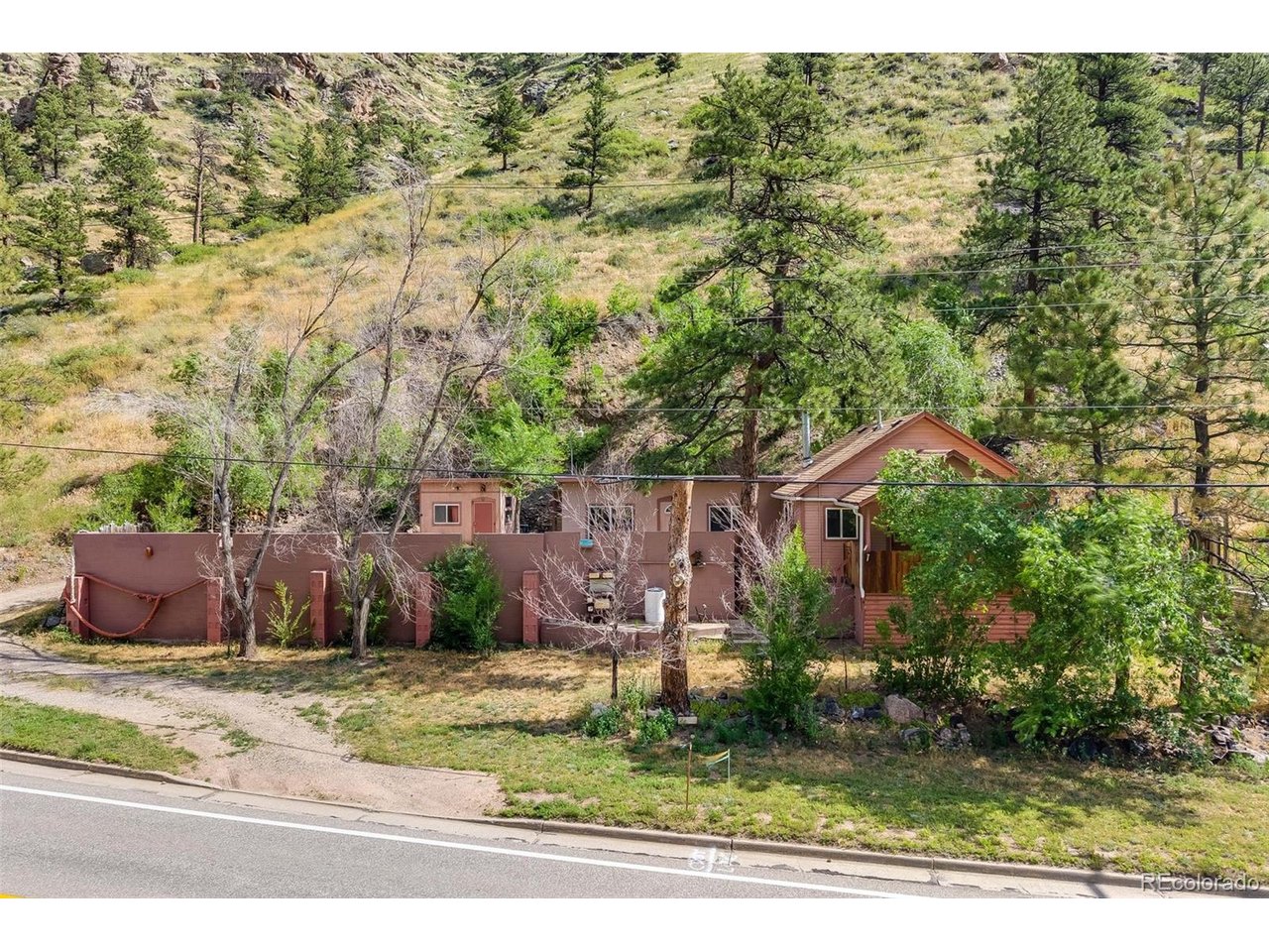 1525 W US Highway 34