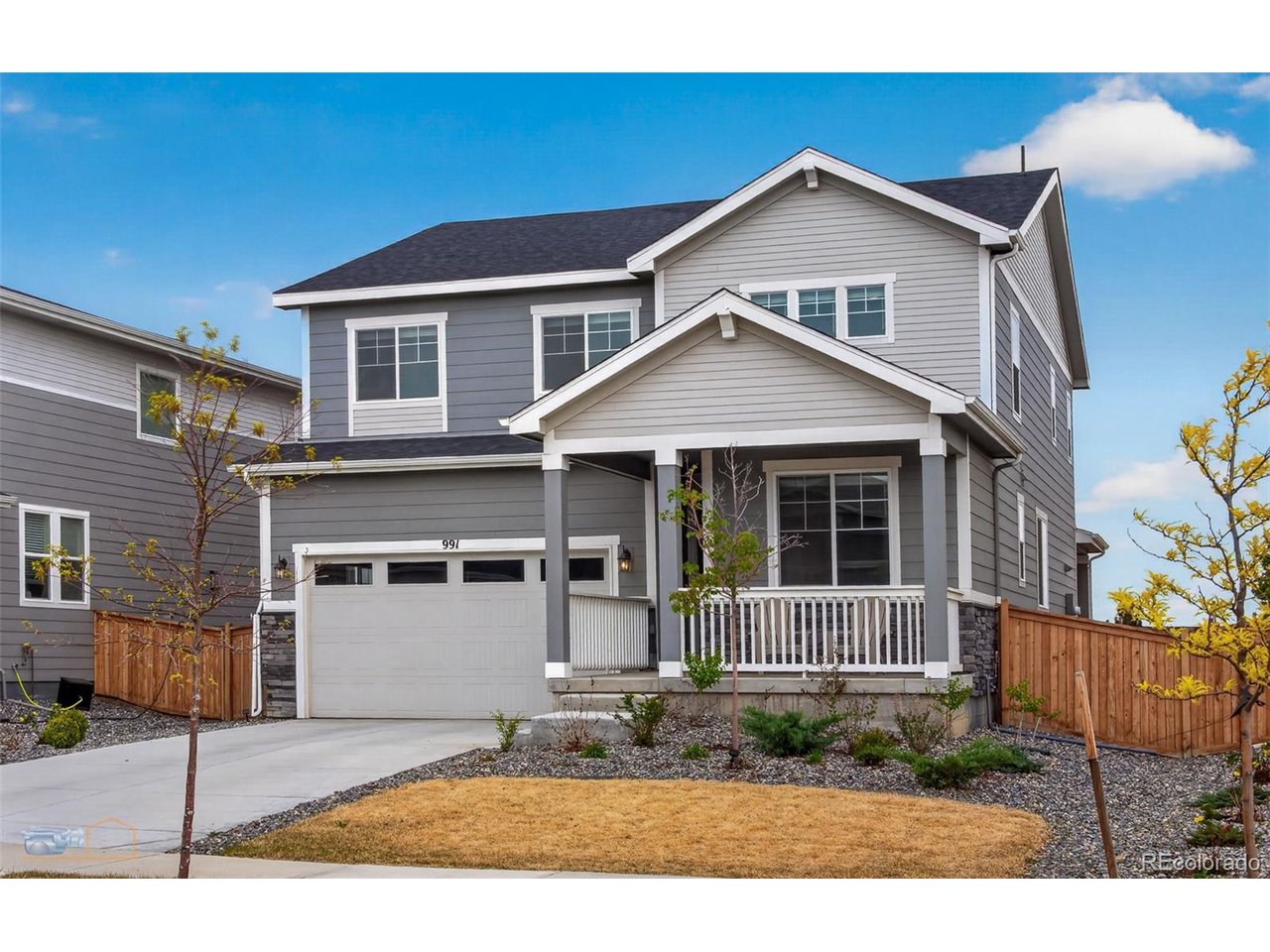 991 Colony Dr