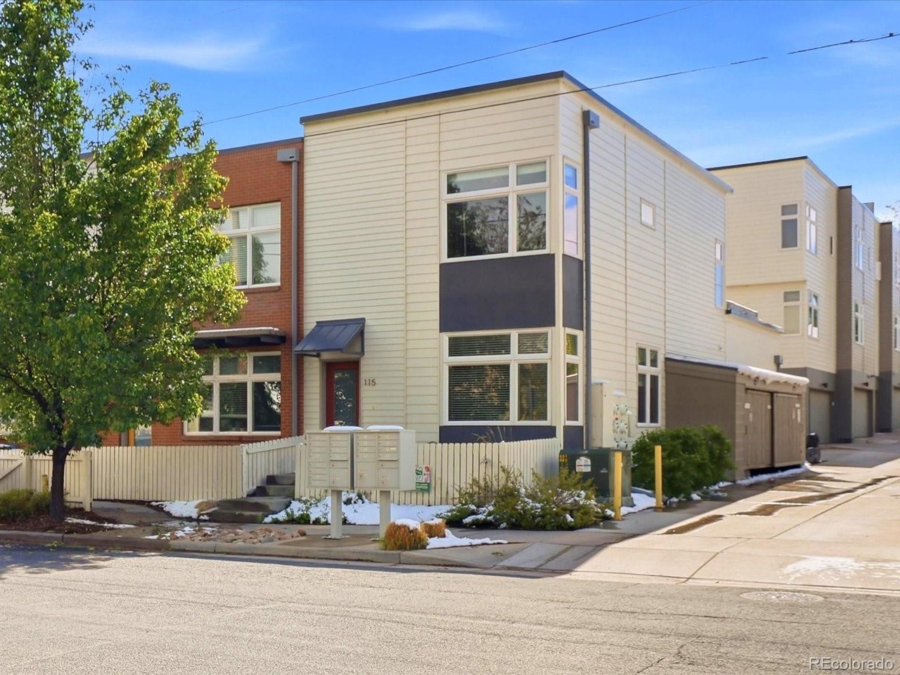 115 N Iowa Ave