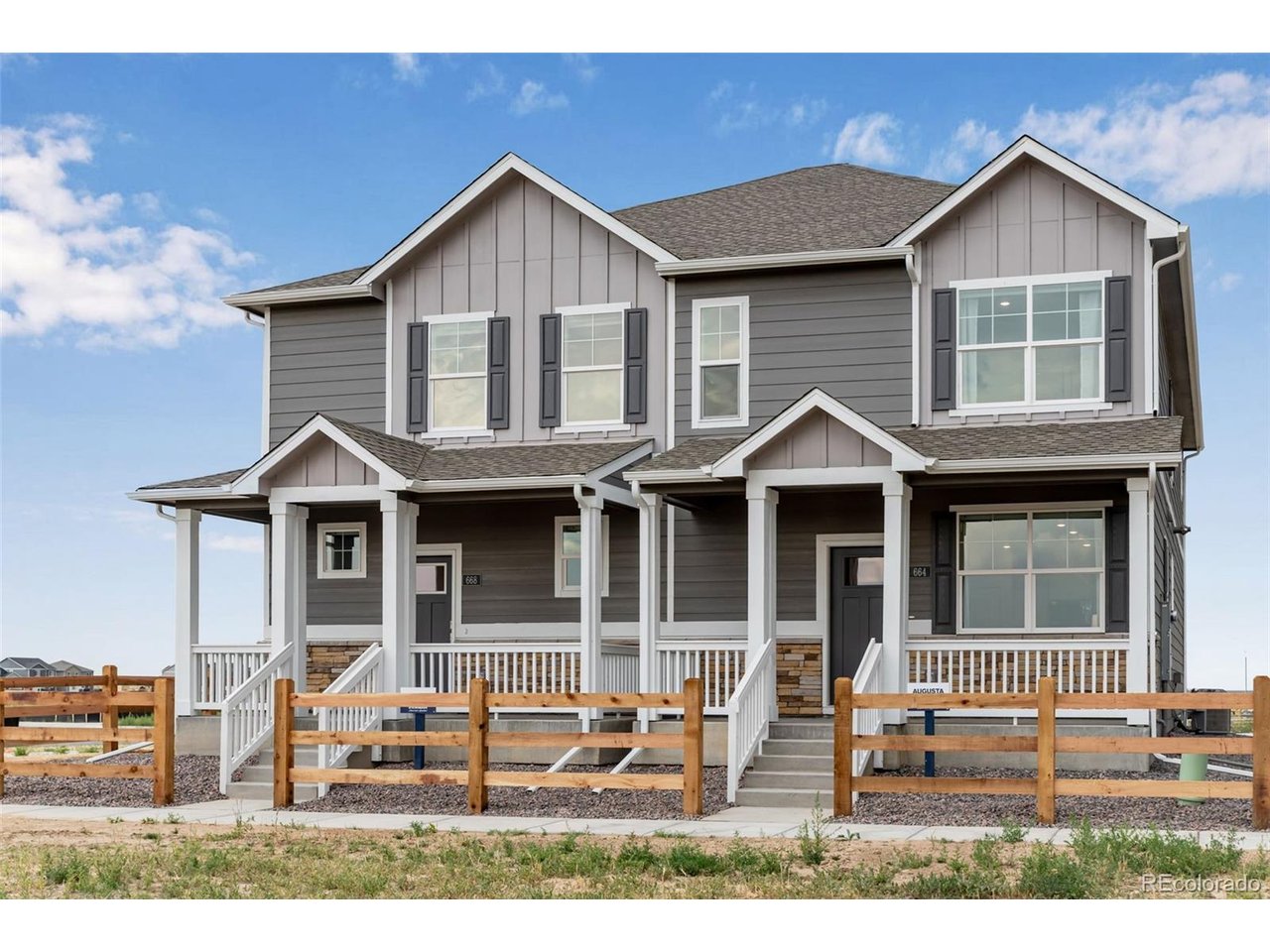 736 S Cabernet Ave