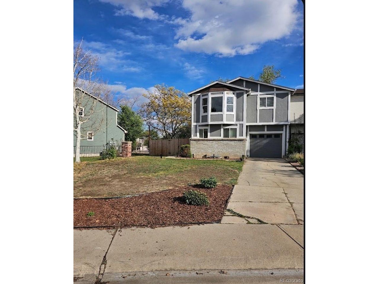 3866 Dyanna Dr