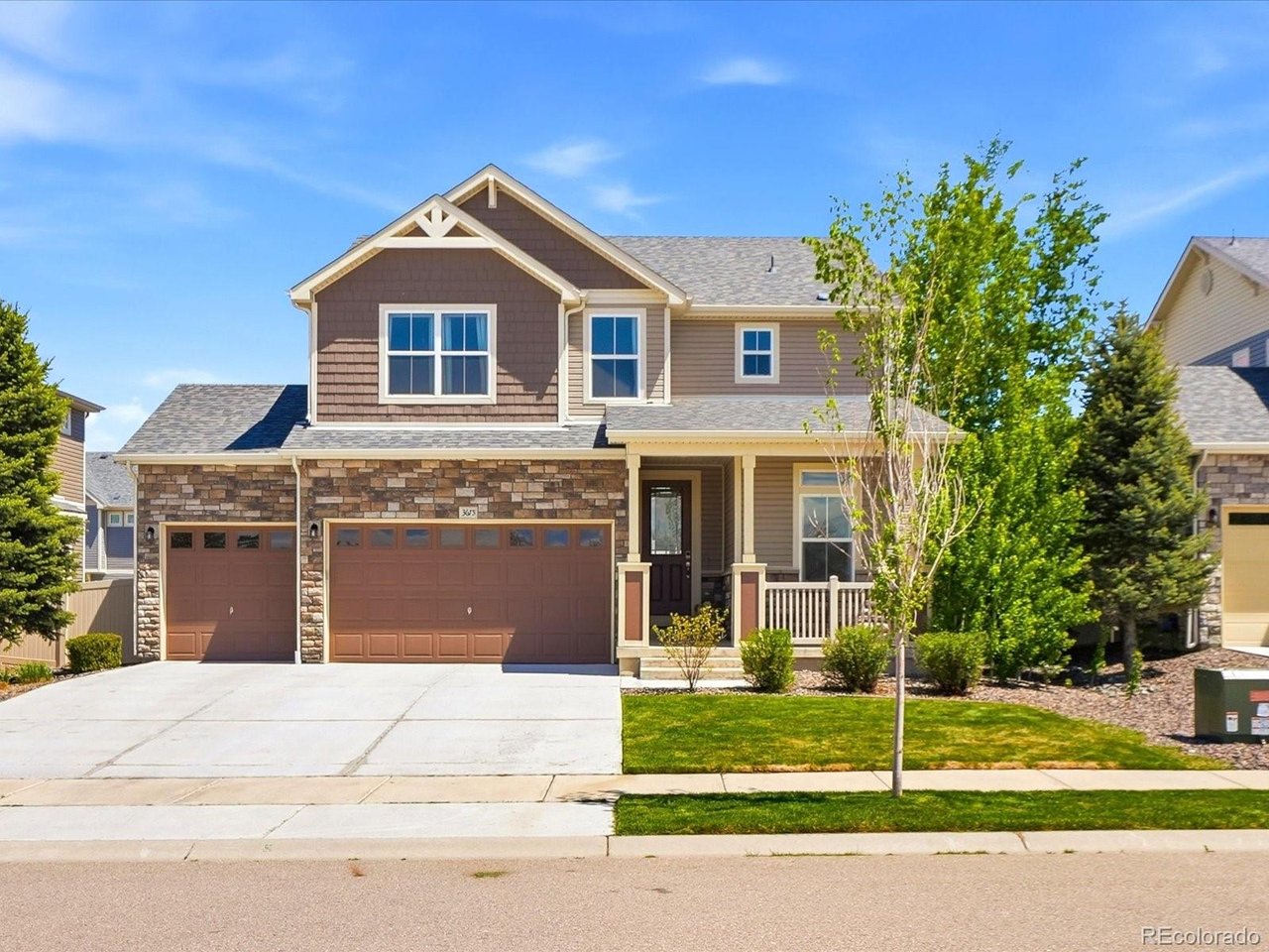 3675 Driftwood Dr