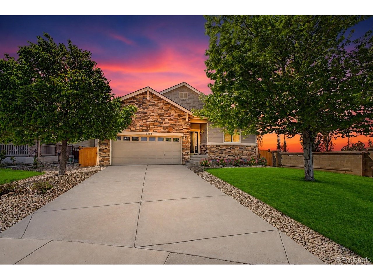 6383 N Ensenada Ct