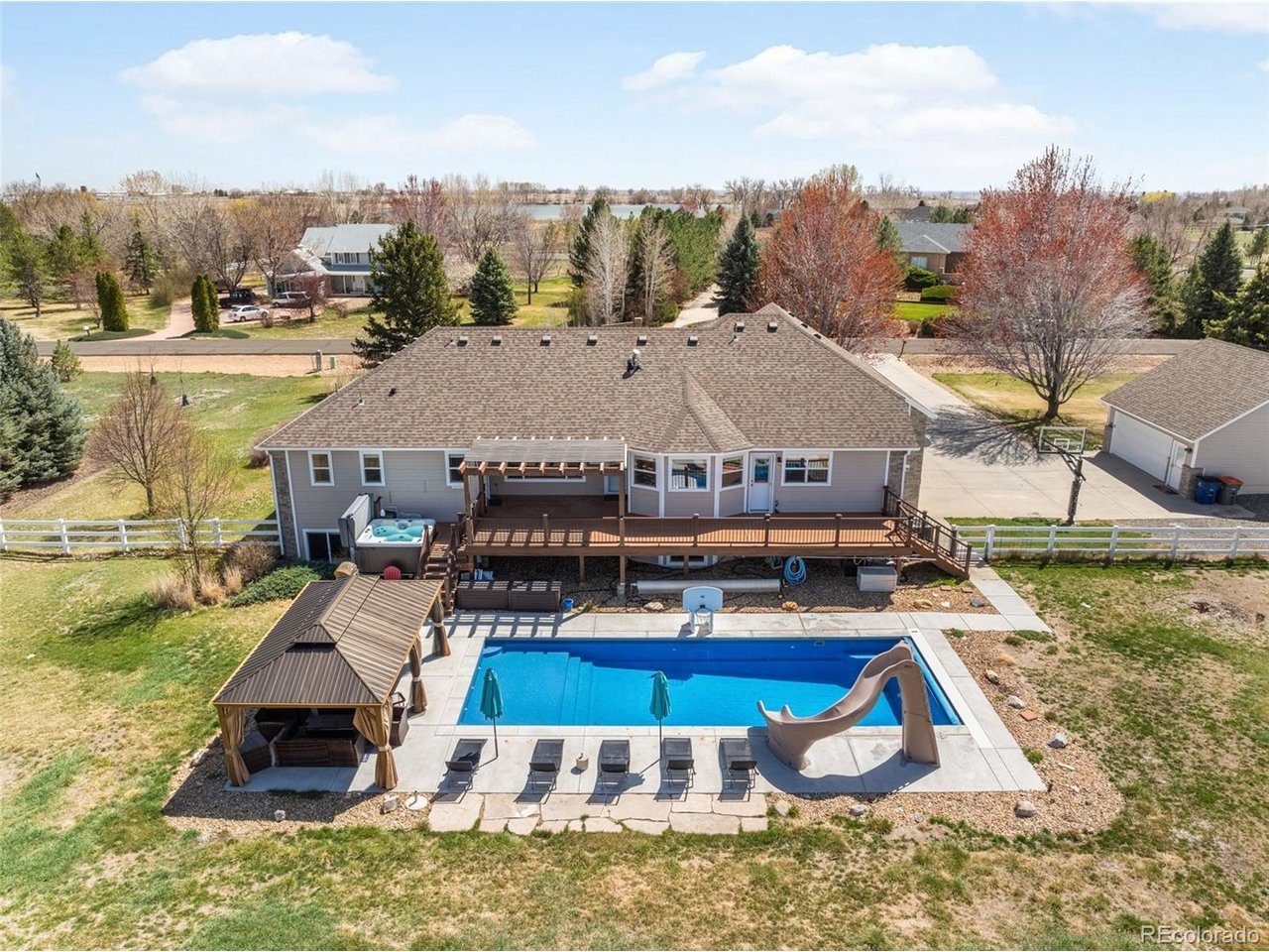 212 Mulligan Lake Dr