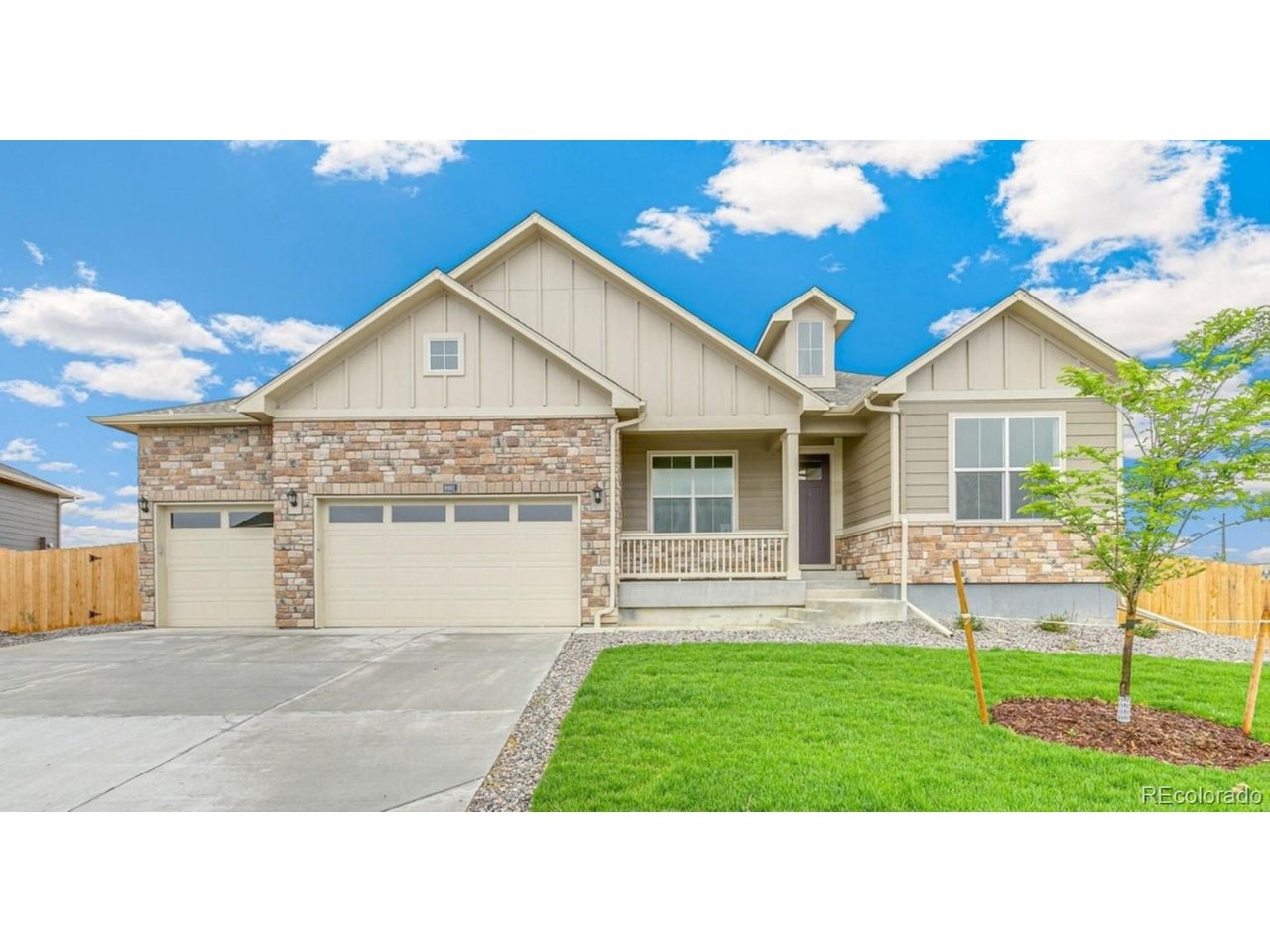 836 Eastport Dr