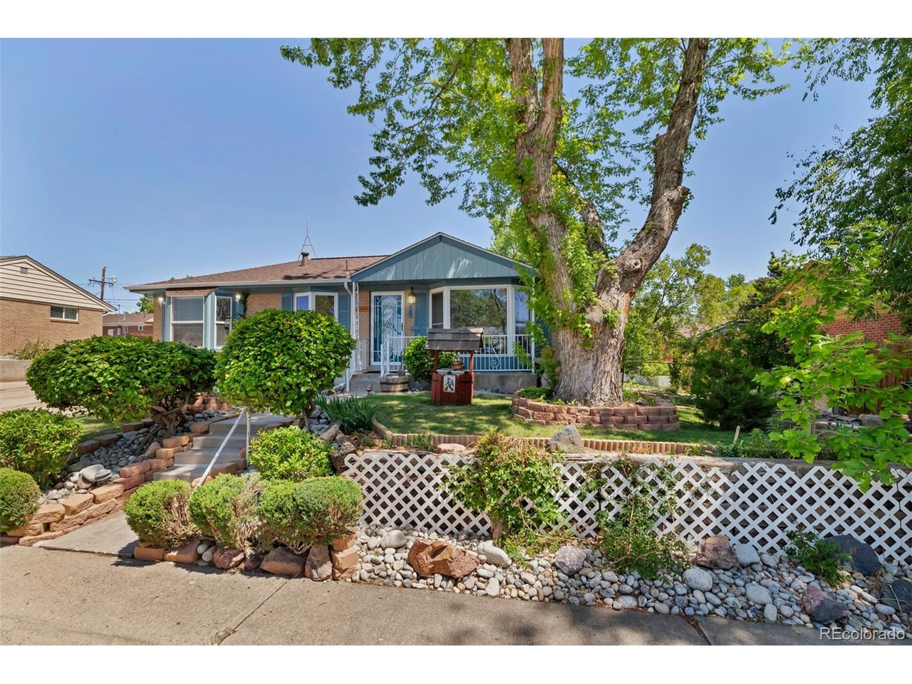 329 E 109th Ave