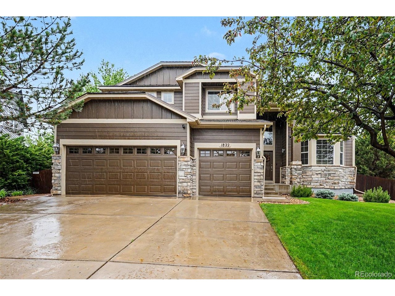 1822 Primrose Pl