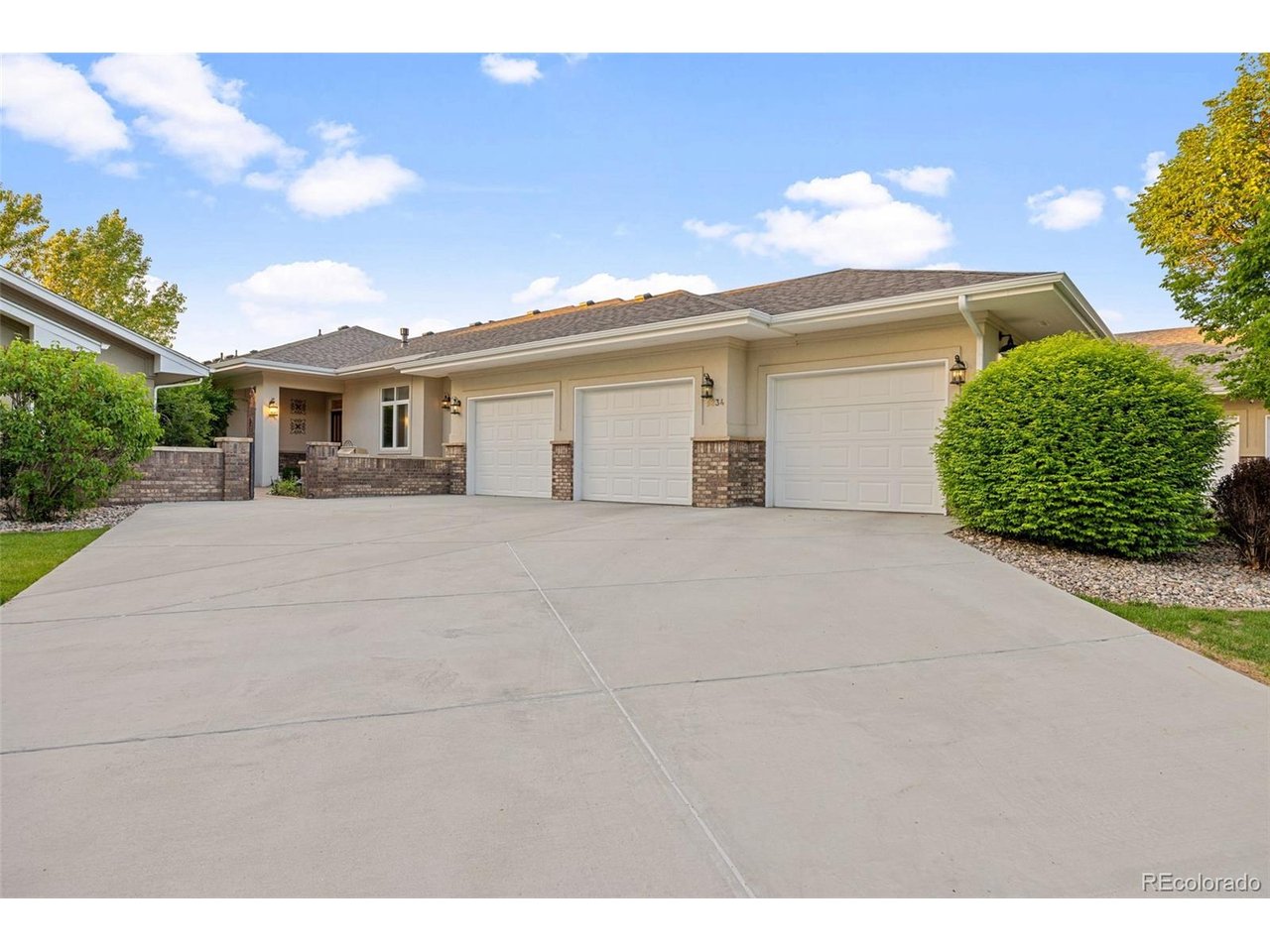 5834 Watson Dr