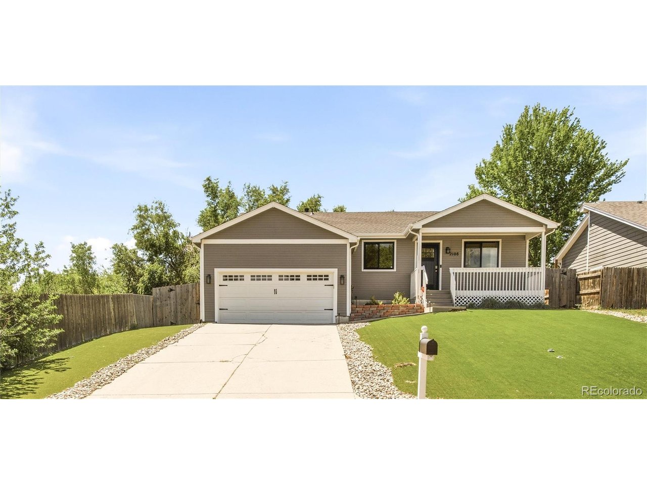 2108 W 54th Ave