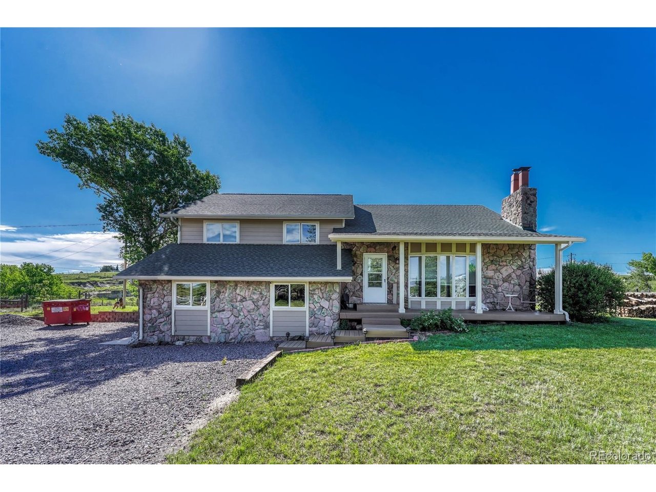 1884 Elizabeth Dr