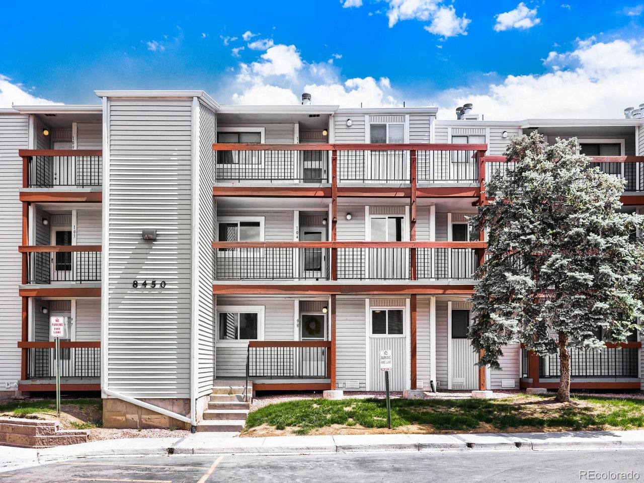 8450 Decatur St