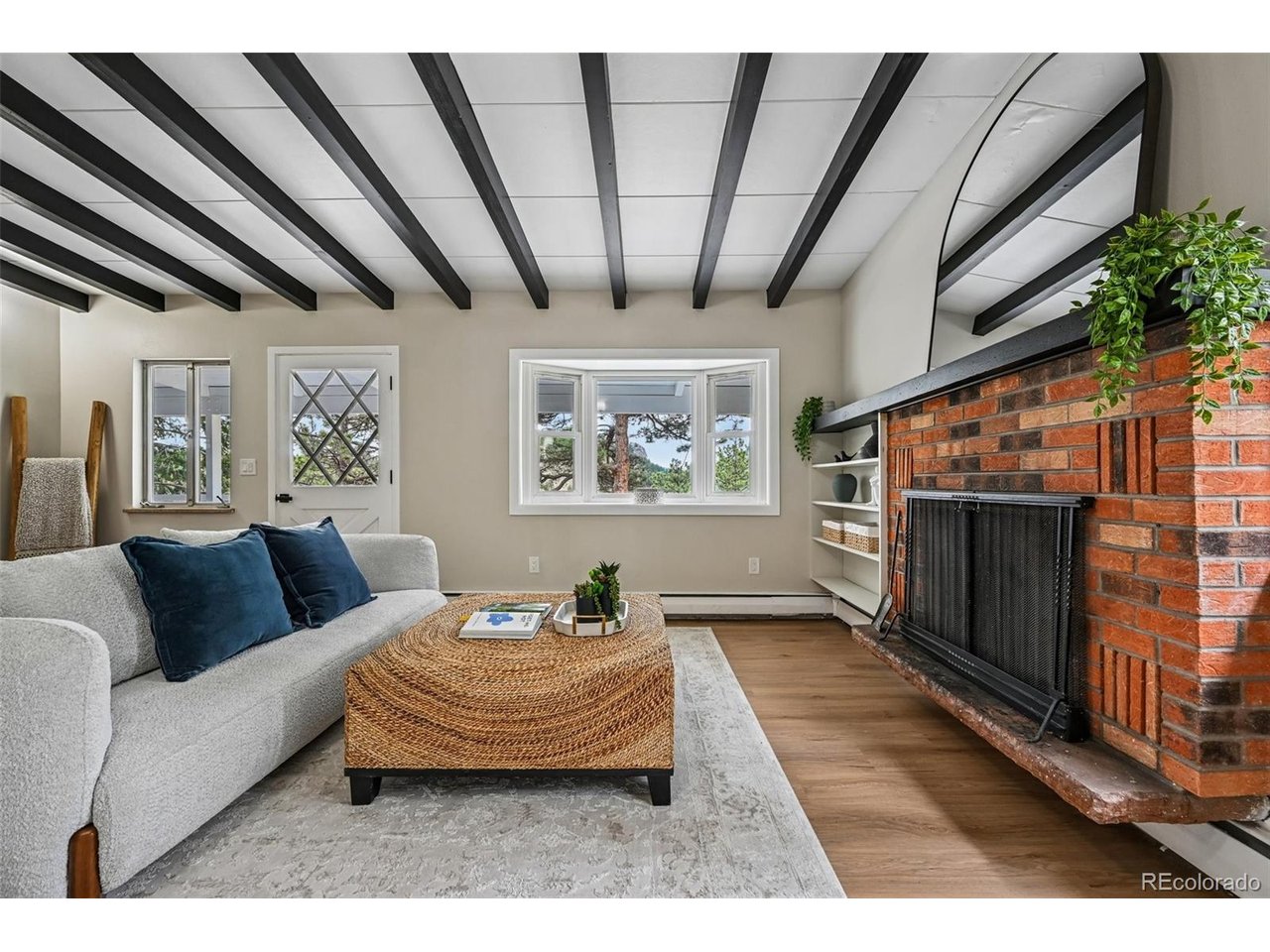 358 Kelly Rd