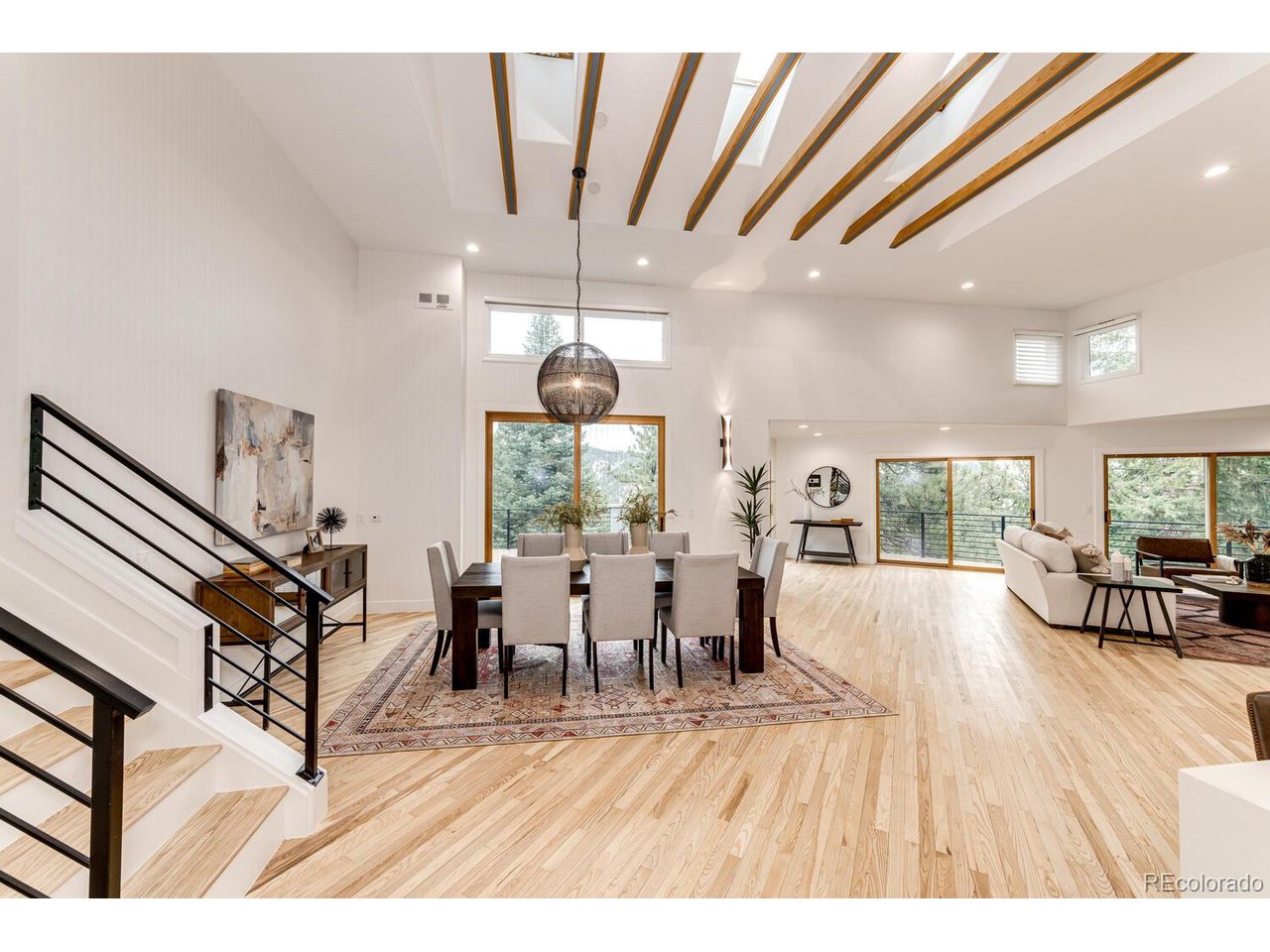2857 Linden Dr
