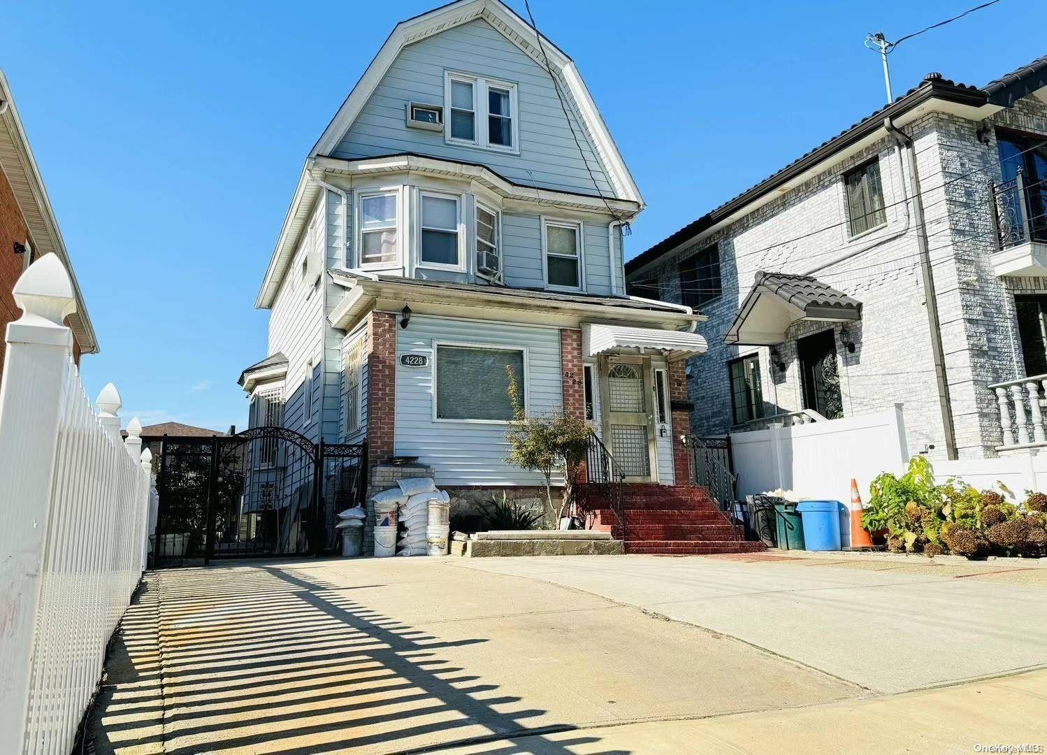 313 Main Street # B, Roslyn, NY 11576 | MLS #954928