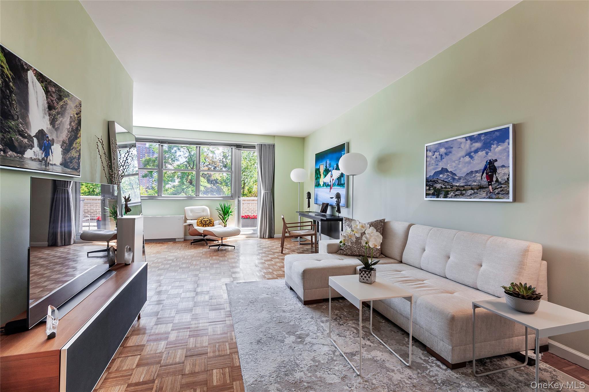 Beautiful INSIDE and OUT! Rare extra-large alcove studio at River Point Towers with a PRIVATE OUTDOOR PATIO. This amazing, fully renovated sun-drenched R-line includes extra high ceilings, spacious living room, separate kitchen, a roomy sleeping alcove, dressing area, large closets throughout, a 10&rsquo; x 24&rsquo; private outdoor patio with retractable awning and a wall of east-facing windows with open views. Located in the Spuyten Duyvil section of Riverdale, River Point Towers is a full-service luxury co-op, 100% co-op owned. Exceptionally low maintenance includes gas, electricity, heat, water, central air conditioning, cable TV, Internet service, seasonal pool, 24-hr doorman, 24-hr concierge, outdoor playground and community room. The fitness room is available for a small annual fee and the community room can be rented for parties and special events. Easy access to shopping, Metro North, express buses to Manhattanâ€™s east side, west side and Wall Street, local buses to the no. 1 and A subways, Henry Hudson Pkwy and NYS Thru-way. The low monthly maintenance is $868.90. There are currently 2 additional monthly charges of $129.06 Assessment and $51.78 Mort Chg.