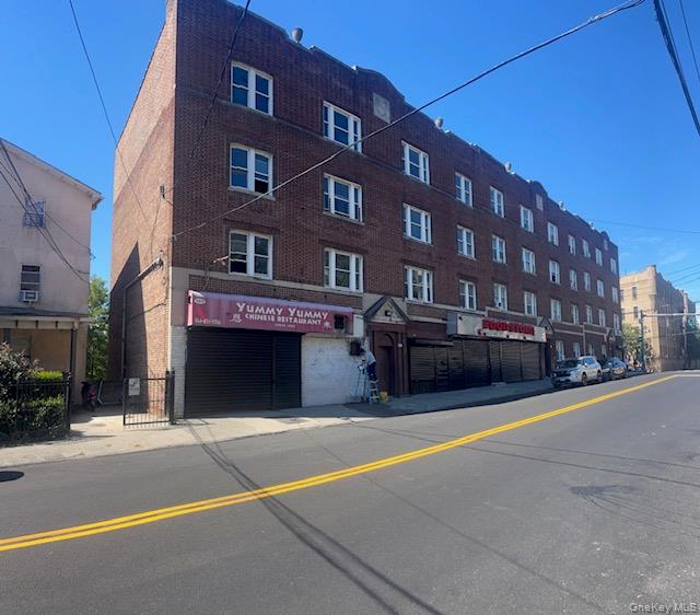 A transit-oriented retail storefront on a busy Yonkers street, just steps from the Glenwood Metro-North station. High ceilings, flexible layout, and wide storefront make this space ideal for a restaurant/takeaway or other dining concepts.