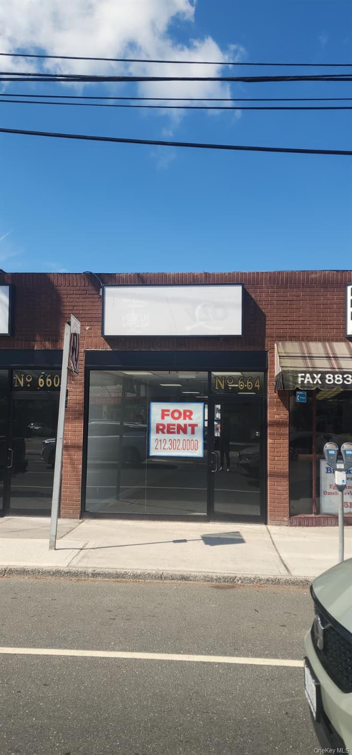 Bright & Airy Retail Space for Lease. Approximately 900 sq. ft. of prime retail space featuring an open layout, full basement for storage, and central air conditioning for year-round comfort. Ideal for boutique, specialty shop, or professional use. Convenient location with great visibility and foot traffic.