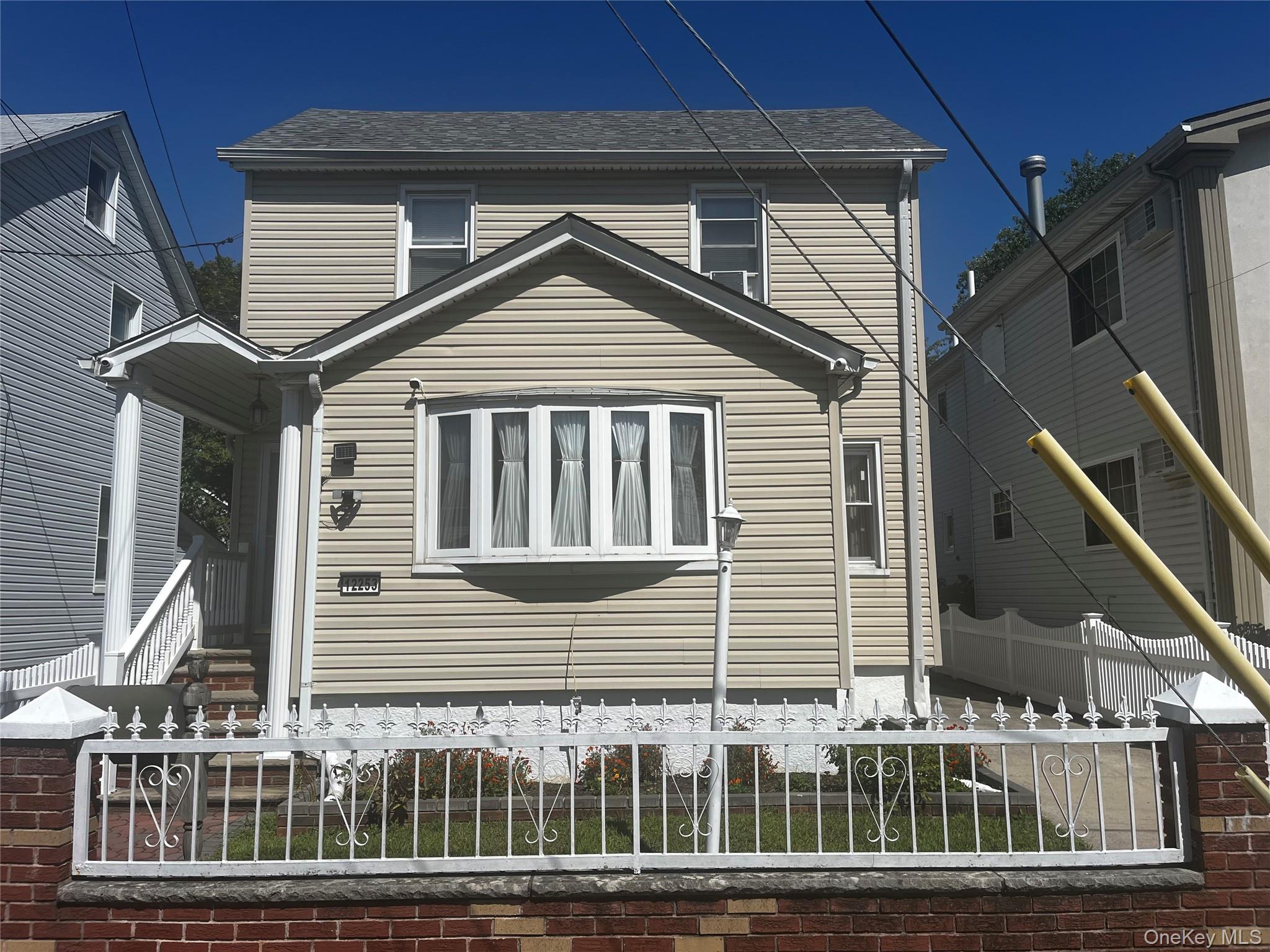 Welcome to this lovely Colonial style home, fully detached and offering the privacy and space you deserve. Situated in the heart of Springfield Gardens, this property is in good condition and ready for its new owners to make it their own. Don&rsquo;t Miss Out on this Springfield Gardens Gem - a Colonial with charm, privacy and potential!