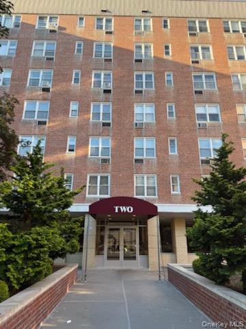 Welcome to this first-floor one-bedroom, one-bath unit at 2 Sadore Lane, Unit 1A, in Yonkers. This unit features an eat-in kitchen with granite counters, stainless steel appliances, and a breakfast bar. The bedroom offers two closets, and the complex provides playgrounds and an Olympic-sized pool for residents&rsquo; enjoyment. The unit is conveniently located a little over one mile from the Tuckahoe Metro-North Station, providing easy access to Manhattan and other destinations along the Harlem Line. Bus stops are on the corner, offering convenient transportation. The express bus to New York City and the local Beeline bus, which connects to the subway, are easily accessible. The complex is also close to all major highways, making commuting by car straightforward. The unit is situated in a highly convenient location for shopping, with several options within walking distance or a short drive. Nearby shopping centers include the Yonkers Shopping Center and for groceries, residents have a wide range of options, including Stop & Shop and Stew Leonard&rsquo;s.