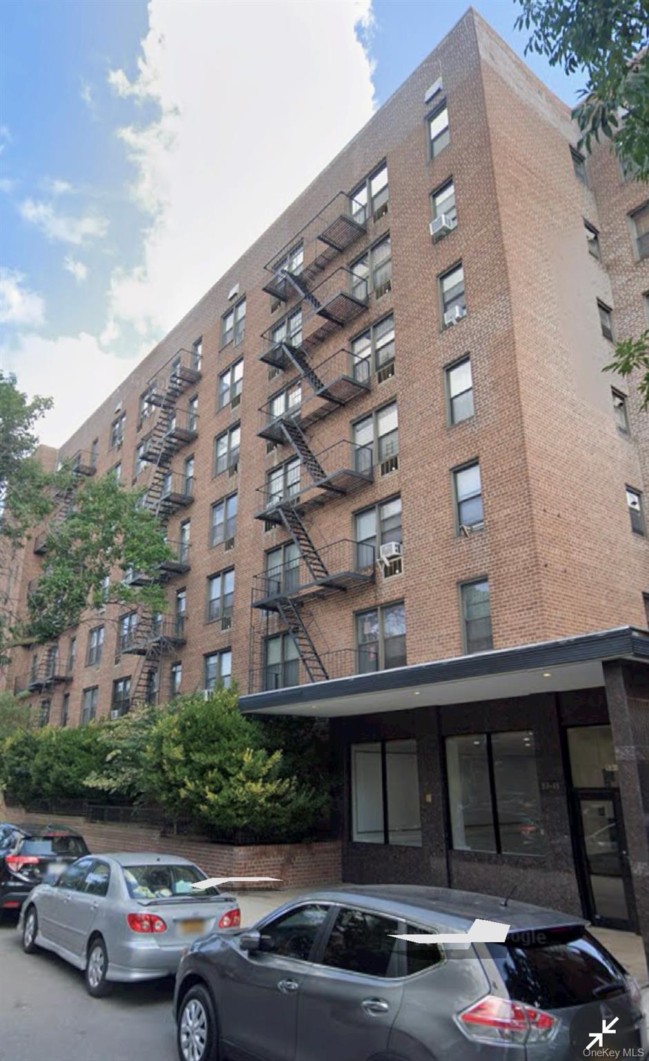 Great location in the center of Elmhurst!Close to subway station, Queens center Mall, Macys, Target, Jc Penny, supermarkets and restaurants and shops around. Rare to find low common charge included water and heating. Open kitchen with well designed mini bar. Great for investment too. Don&rsquo;t miss it! Tenants occupied, please don&rsquo;t disturb the tenants.