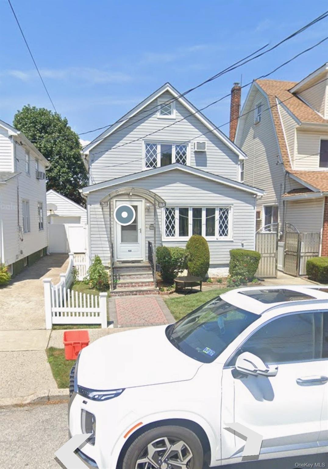 Beautiful whole house for Rent in Elmont, featuring 2 Bedrooms, 1 full Bath, Living, Dining, Kitchen on 1st fl, 2 Bedrooms, 1 full Bath on 2nd fl, a storage Attic, a full finished Basement with a family room and a Bathroom, a backyard, and 1 car parking at the driveway. The home sits in a desirable neighborhood with easy access to Bus, Close to Park, School, Shopping, and major routes. Tanant pays for all utilities. Available to move in immediately.