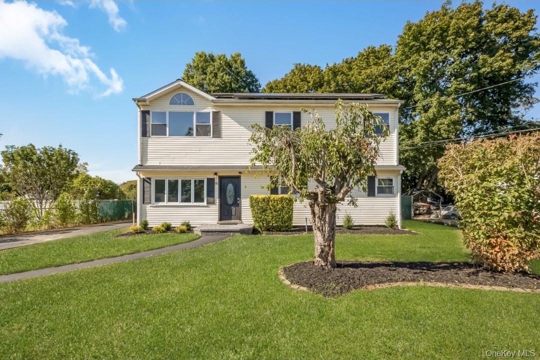 Fully Renovated Colonial. New Bathrooms, New Kitchens, landry rm. Separate entrances. This will not last!